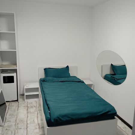Pensiune Sweet Touch Craiova Exterior foto